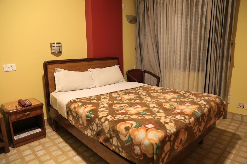 Heritage Home Hotel And Guest House Katmandou Extérieur photo
