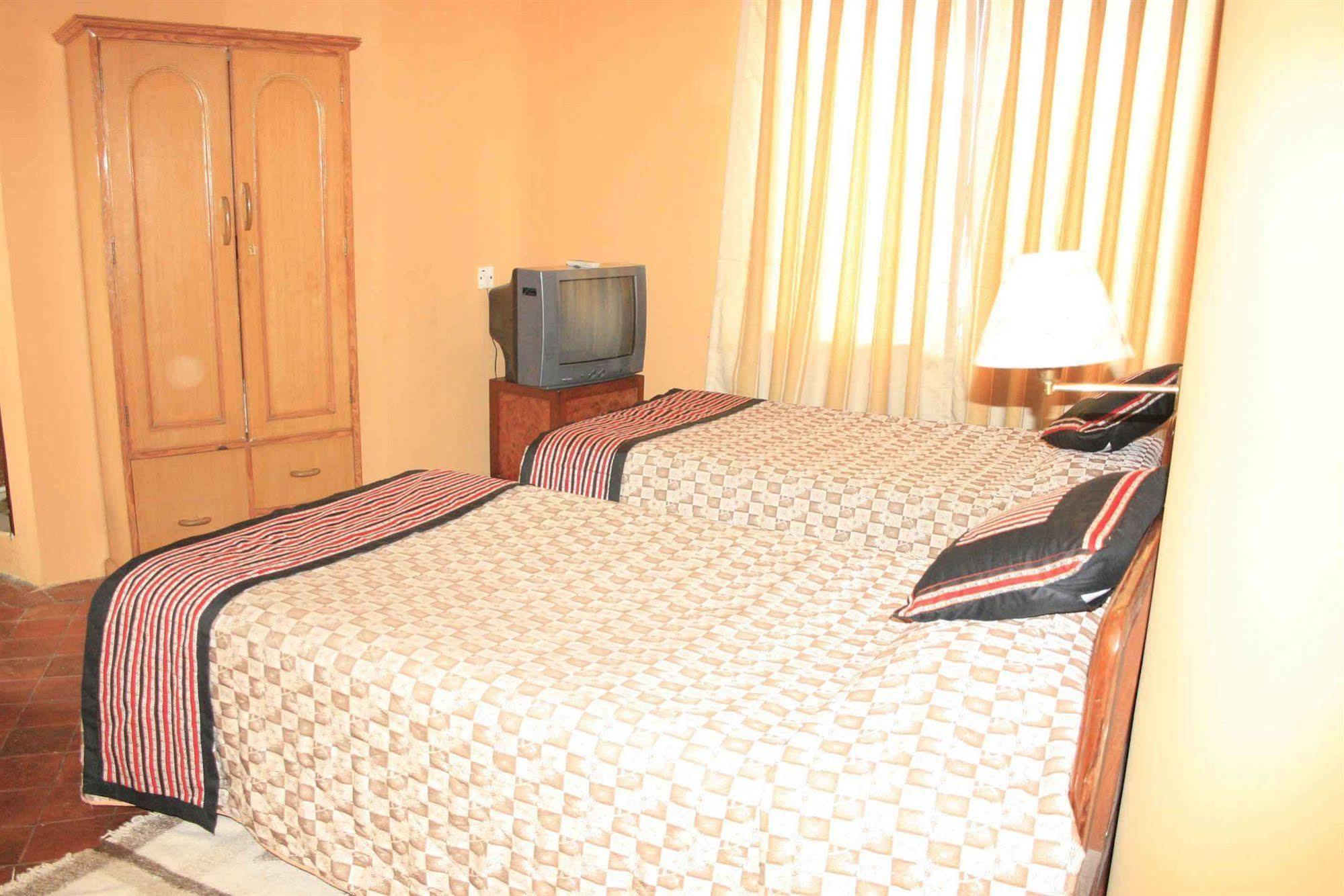 Heritage Home Hotel And Guest House Katmandou Extérieur photo