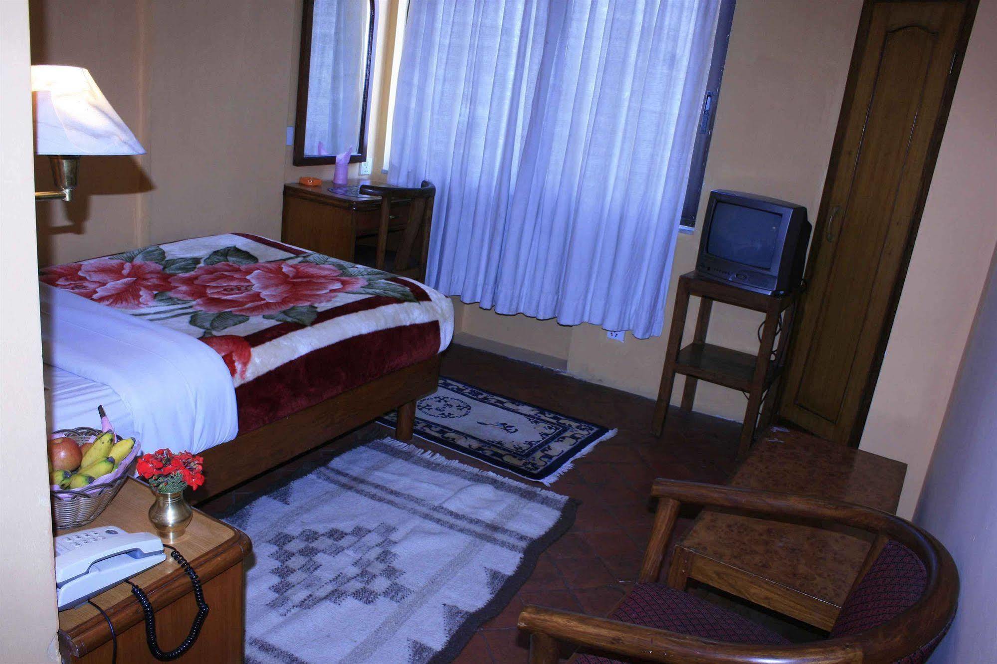 Heritage Home Hotel And Guest House Katmandou Extérieur photo