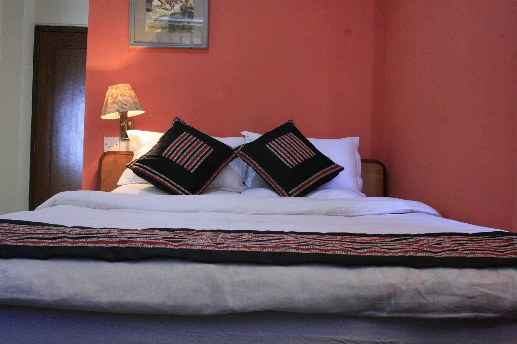 Heritage Home Hotel And Guest House Katmandou Extérieur photo